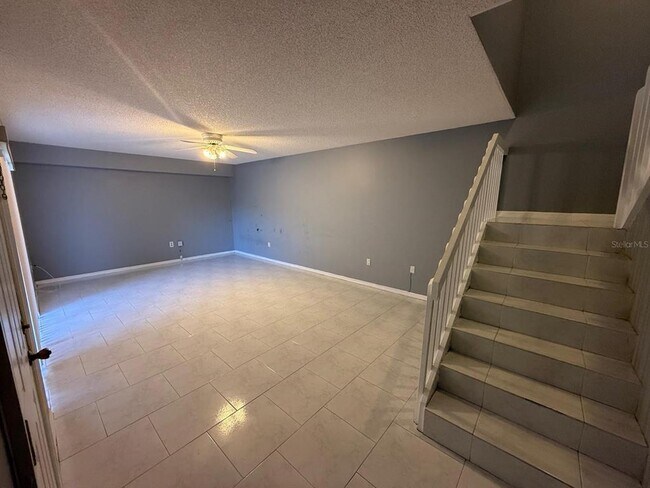 Photo - 5276 Middle Ct