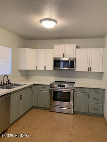 3308 E Presidio Rd