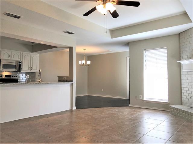 Photo - 8833 Camfield Way St