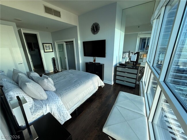 Photo - 4525 Dean Martin Dr Unit 1801