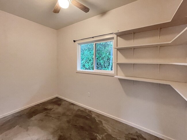 Photo - 15-1496-1496 16th Ave