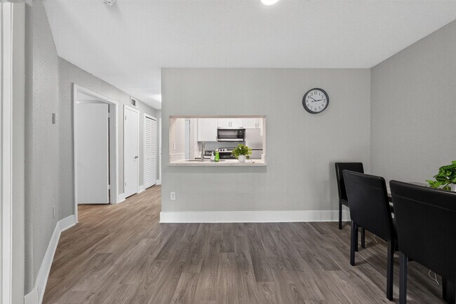 8447 NW 61st St Unit SI ID1613137P