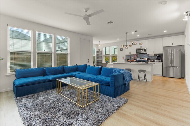 Photo - 1277 Oakmont Villas Dr