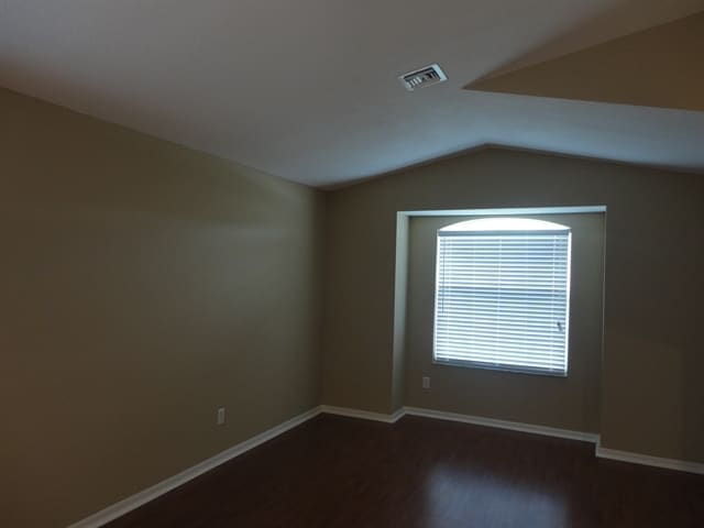 Photo - 447 Lancer Oak Dr