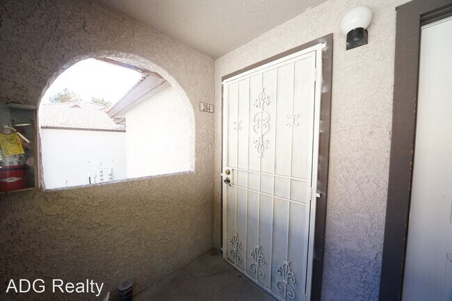 Photo - 1 br, 1 bath House - 2606 S Durango Dr #26...