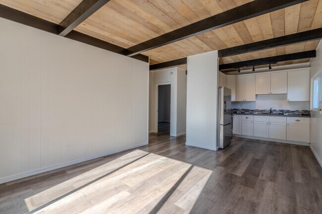 Photo - 178 Montecito Ave