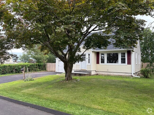 Building Photo - 39 Calvert Pl Rental