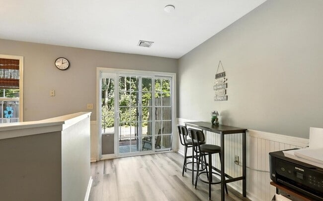 Photo - Modern 2 Bedroom, 1.5 Bath Townhome in New Cumberland, PA!