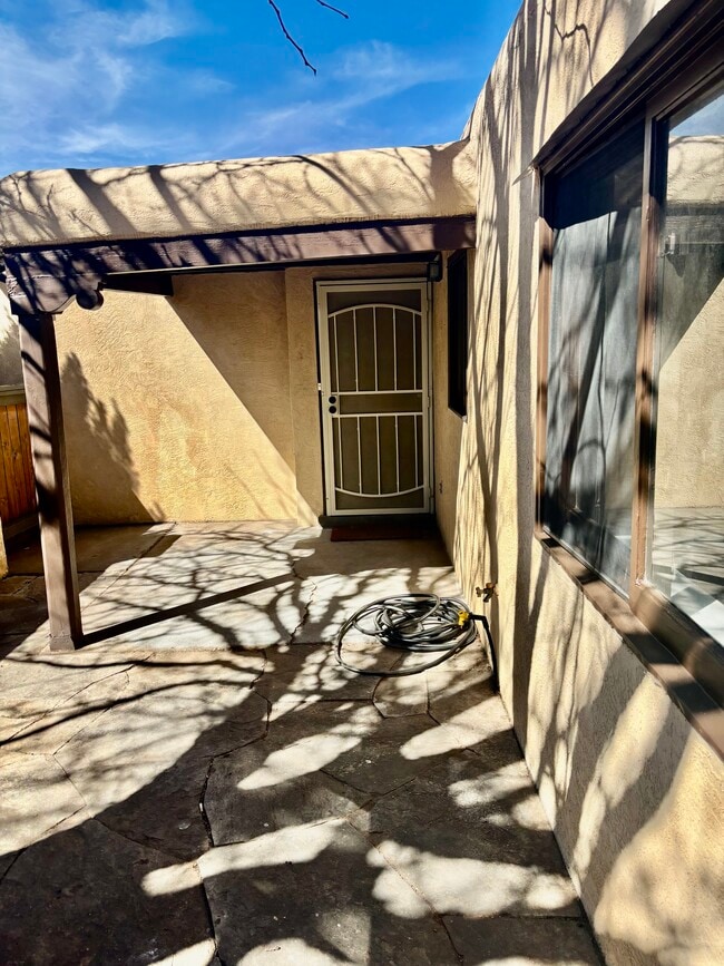 Building Photo - 3089 Plaza Blanca