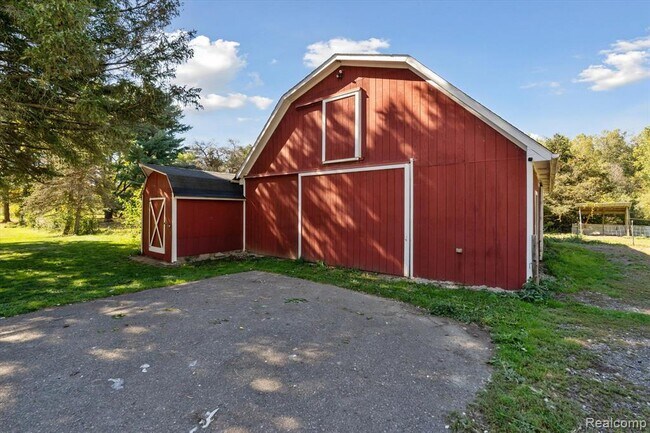 Photo - 2860 E Coon Lake Rd