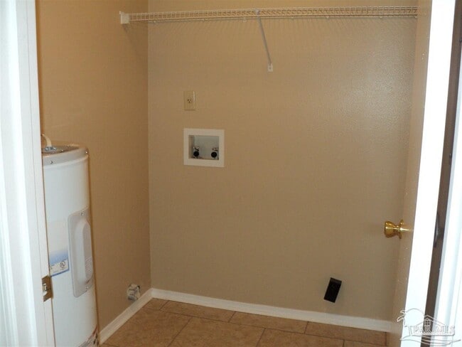417 Oak Knoll Ln