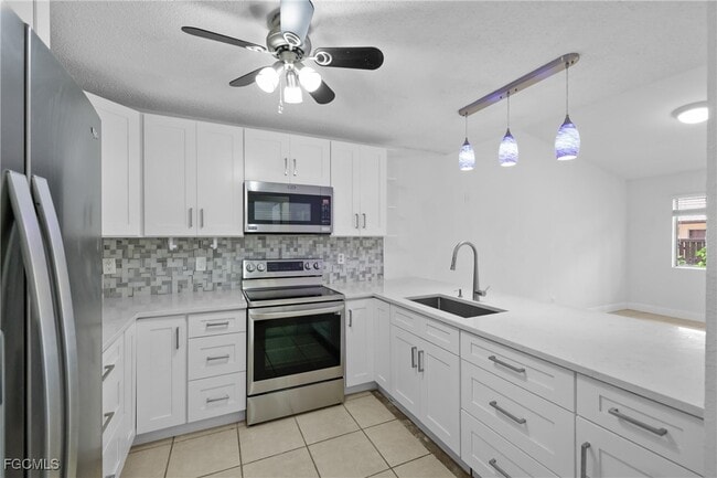 Photo - 6322 Royal Woods Dr