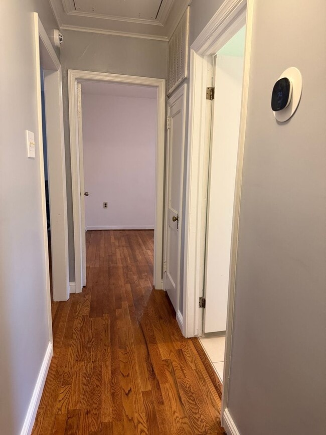 Photo - 5103 Woodlawn Rd NW