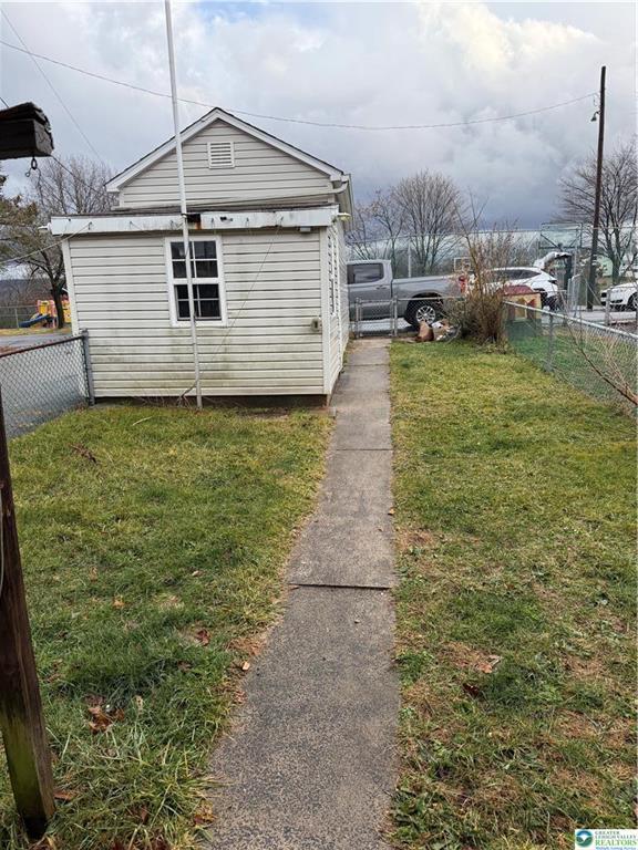 Photo - 219 Linden St