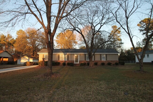 Exclusively Offered By Muse Realty, LLC - Exclusively Offered By Muse Realty, LLC House