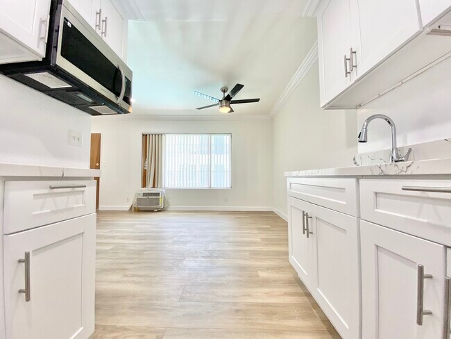 Photo - 20445 Saticoy St Unit 2A