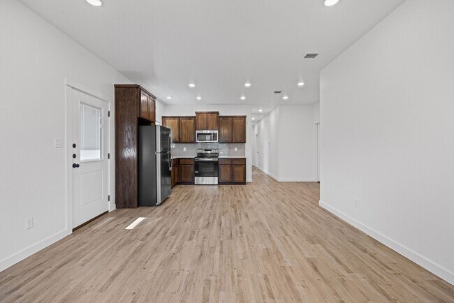 3609 Pintail Ln Unit B