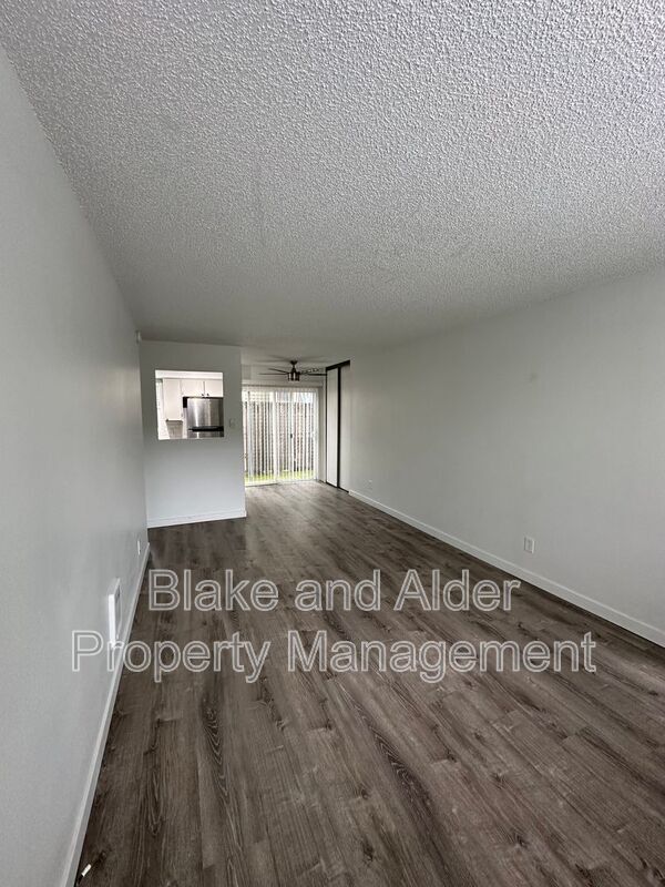 Photo - 834 SE 42nd Ave