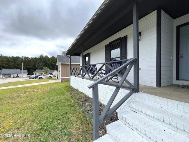 Photo - 5721 Randleman St