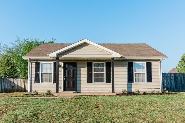 Photo - 955 Winesap Rd House