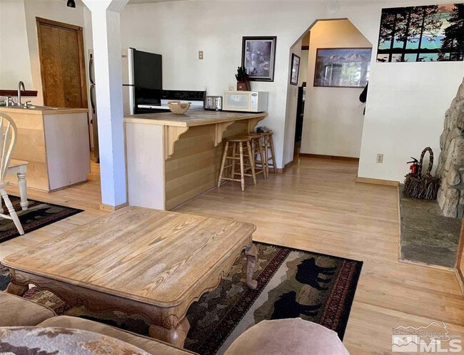 Photo - 424 Quaking Aspen Ln Unit B