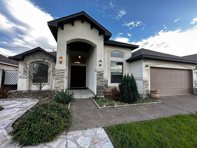 Building Photo - 7227 Sylvia Plath Dr