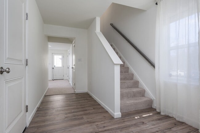 Photo - Beautiful 3bed, 2.5 bath in Harrisburg - Move in ready!