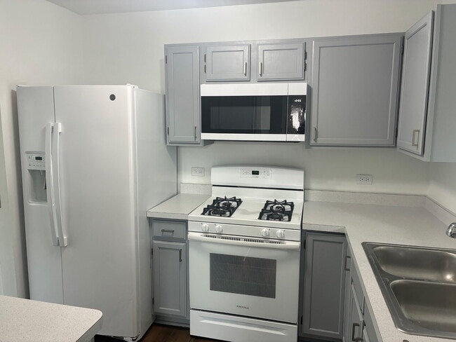 105 Victoria Ct