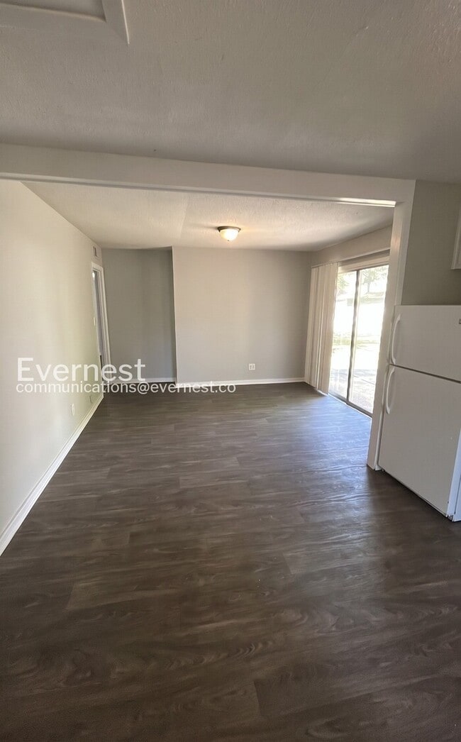 Photo - 224 13th Ave NE