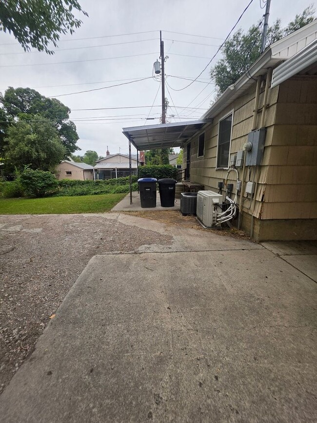 Photo - 840 E 350 N St Unit Crothall (entire house)