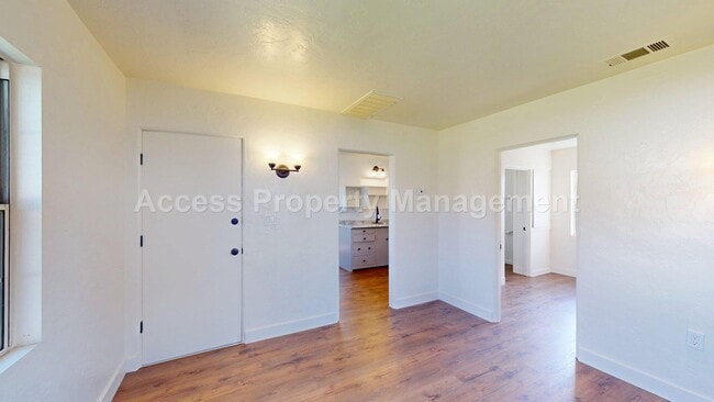 Photo - 124 Walden St