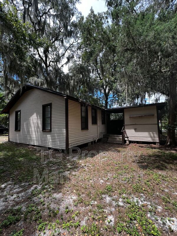 Photo - 466 Milwaukee Ave