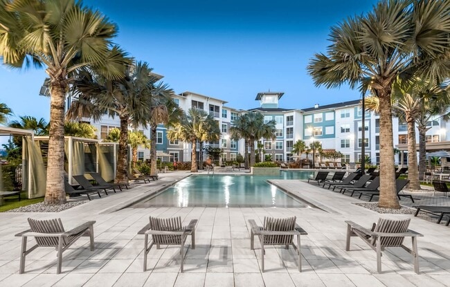 Essex Luxe Apartments