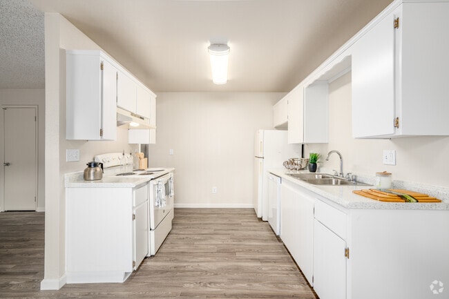 Interior Photo - PINE RIDGE