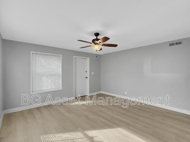 Photo - 709 York St Unidad C