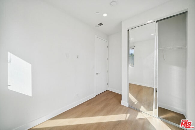 Photo - 4523 St Elmo Dr Unit 1/2