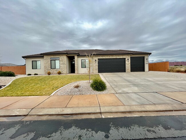 Photo - Lovely Four-Bedroom in Ivins with 3-Car Garage and Small RV parking Has Lots of Upgrades