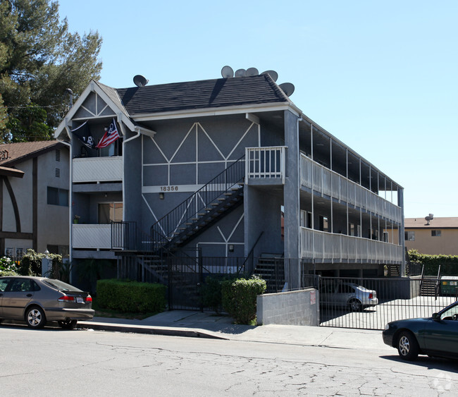 Building Photo - 18356 Napa St Rental