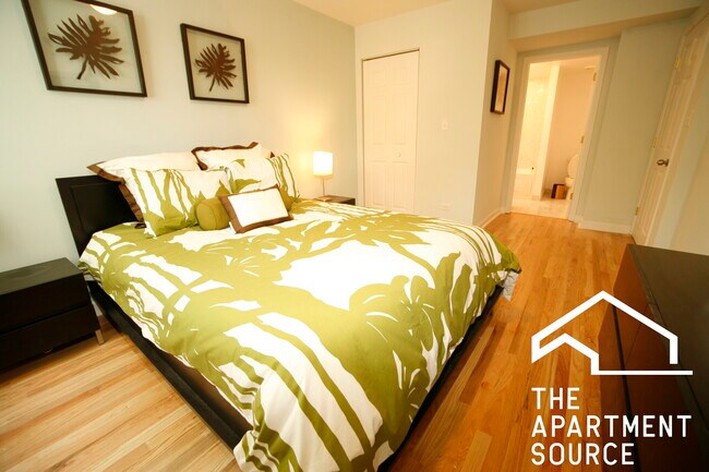 Photo - 6954 N Greenview Ave Unidad 510