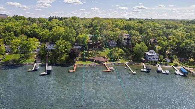 Photo - 5030 Lake Mendota Dr House
