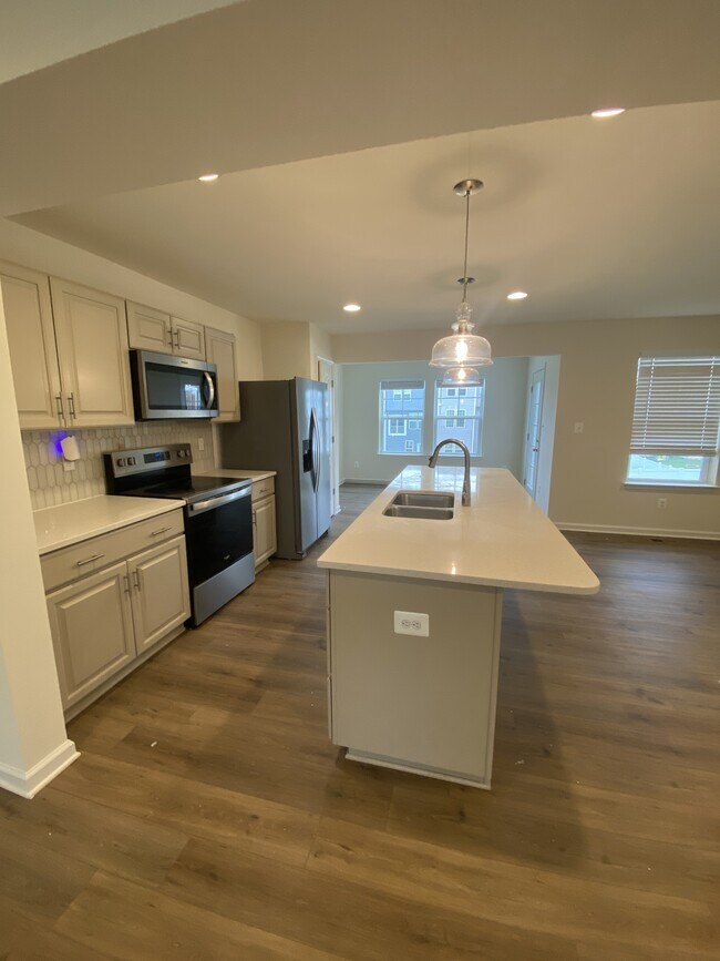 Photo - 128 Tuxford Rd