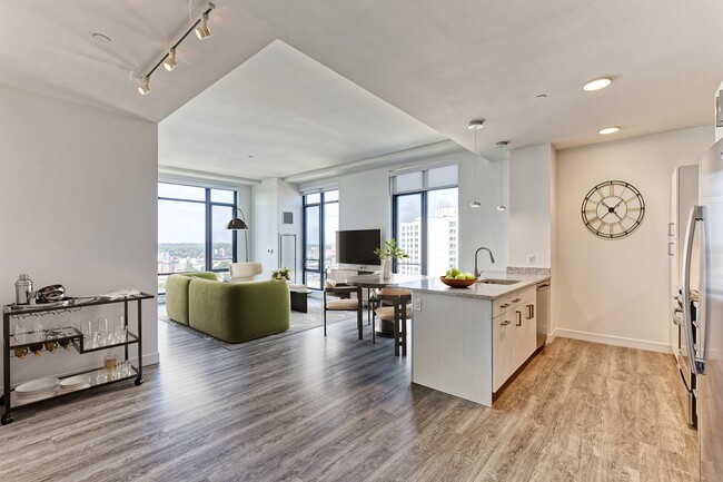 Photo - Vela on the Park