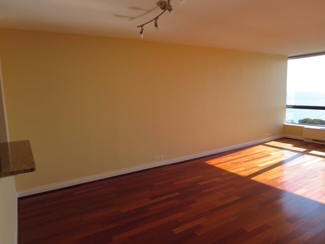 Photo - 5415 N Sheridan Rd Unit 1902