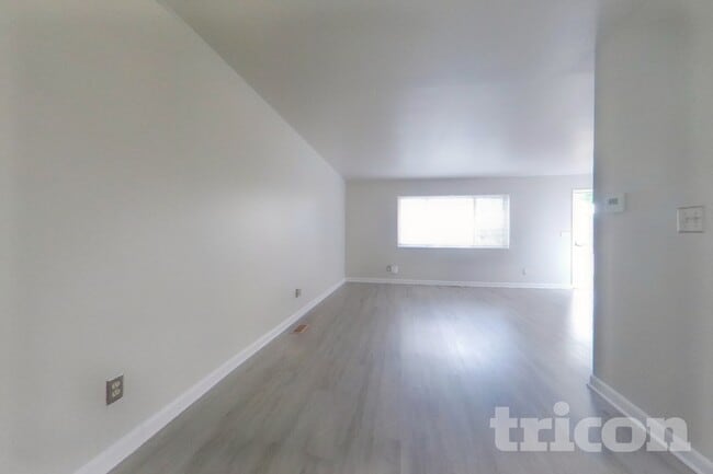 Photo - 1338 Mears Dr