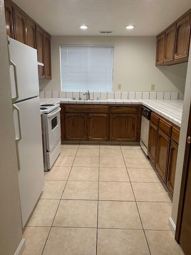 Photo - Cozy 2-Bedroom Home for Rent in Tracy!