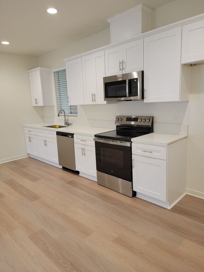 Photo - 9388 Olive St Unit 2