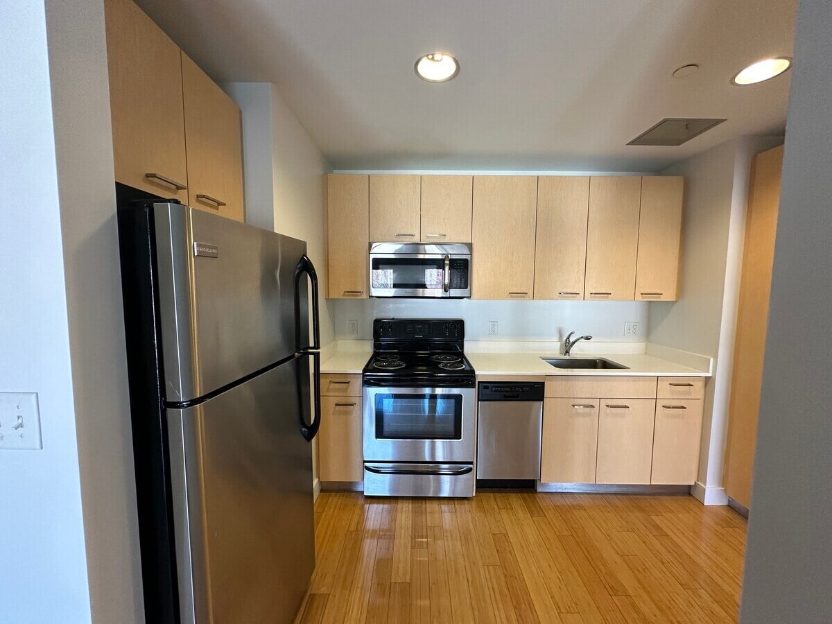 Photo - 1084 Boylston St Unit 1
