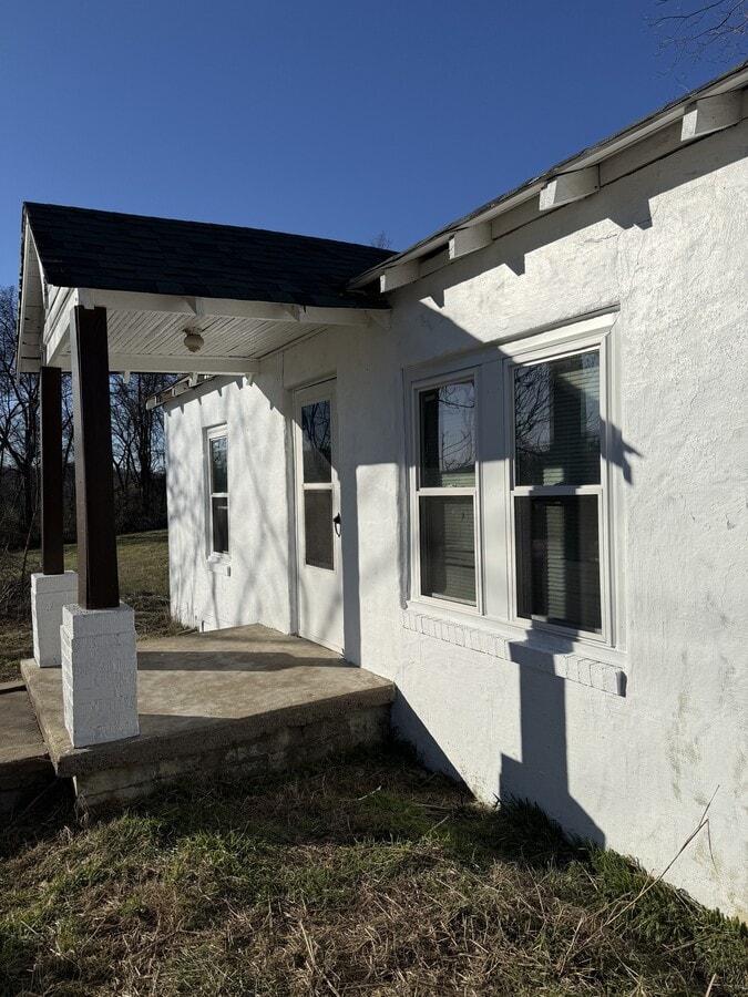 Photo - 445 Southport Rd