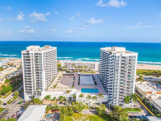 Building Photo - 525 N Ocean Blvd Unit 716 Rental
