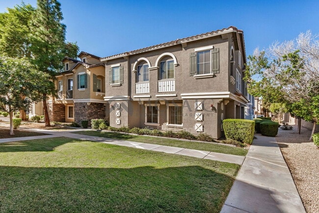 Building Photo - 9233 E Neville Ave Unit 1127